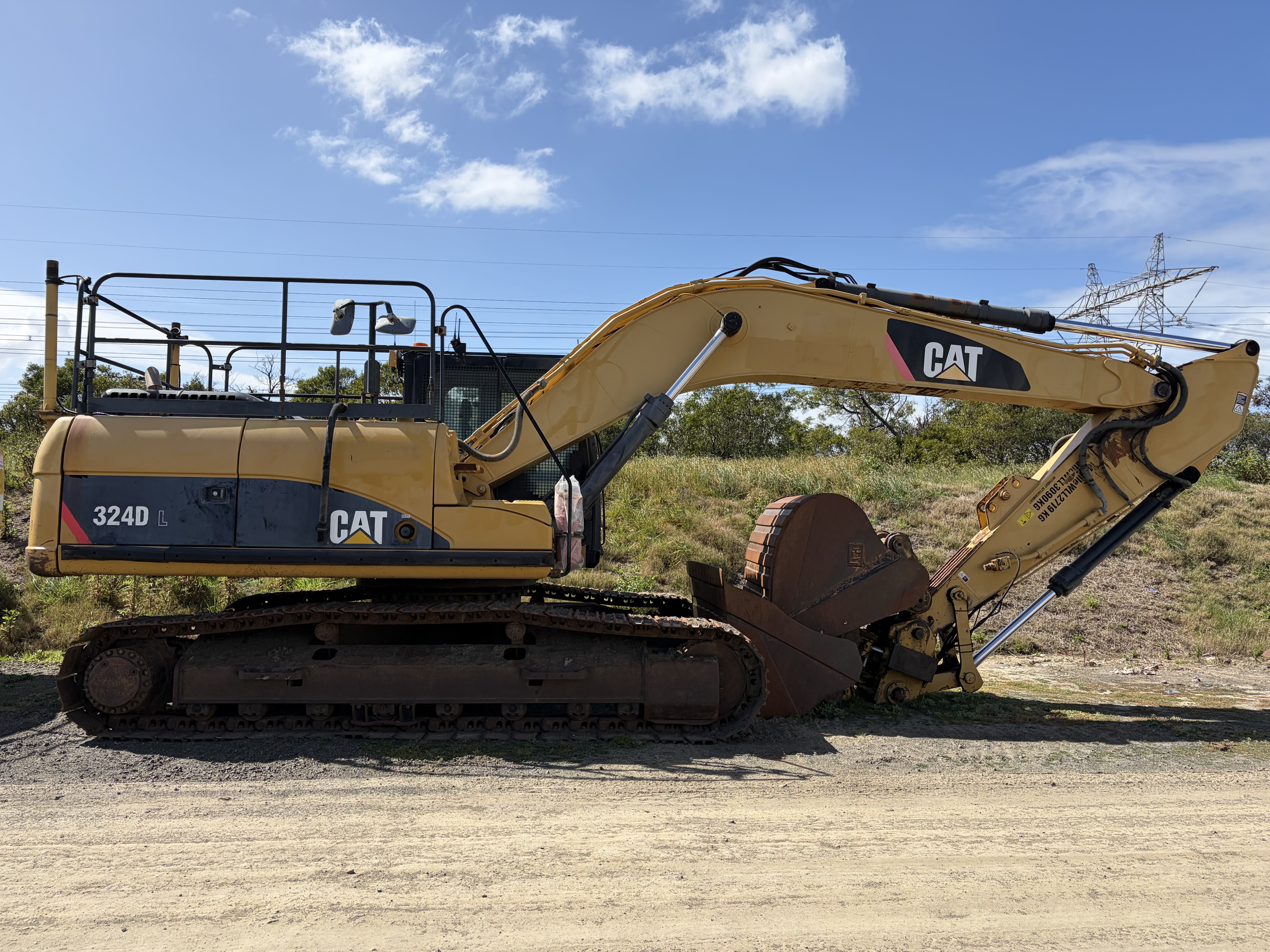 EX2402 used plant for sale — RTL Mining and Earthworks